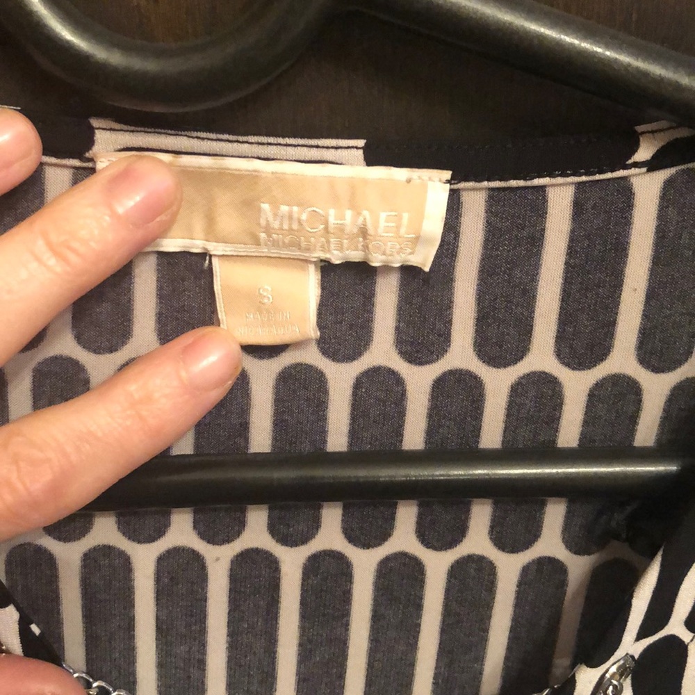 Michael Kors top - Picture 2 of 3